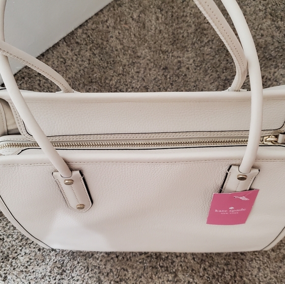 ❤️❤️SOLD❤️❤️Kate spade ella tote-parchment - Picture 13 of 16